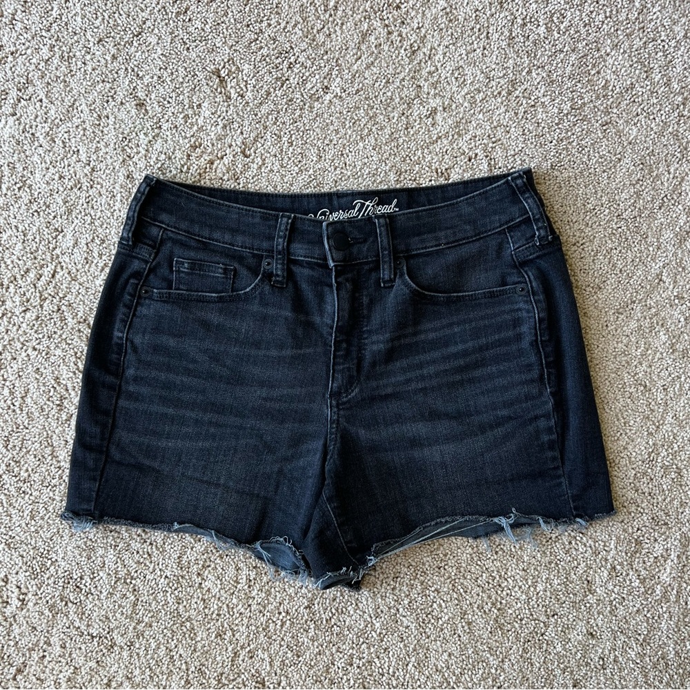 Universal thread high rise midi shorts size 27